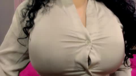 Snapshot of 00valeriasexxx chatting on March 7, 8:23 am Valeria online show from March 7, 8:23 am
