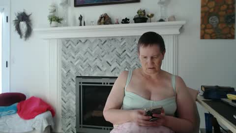 Aurora Willows online show from April 24, 8:22 pm