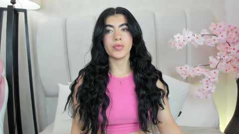  . online show from June 4, 10:25 pm