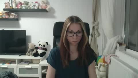 Vanessa   online show from February 11, 6:20 pm