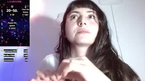 Eva online show from July 25, 5:53 pm