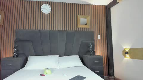 3X NAXAA online show from September 23, 1:09 pm