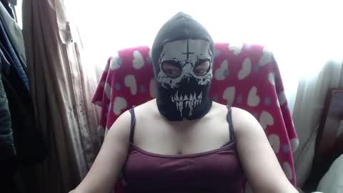 SHANNON online show from October 28, 6:35 pm