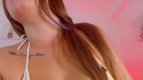 Snapshot of _abby_cooper_ chatting on February 16, 5:37 am Abby Cooper online show from February 16, 5:37 am