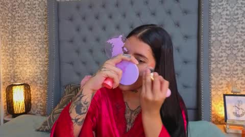  Abby  online show from February 3, 8:56 pm