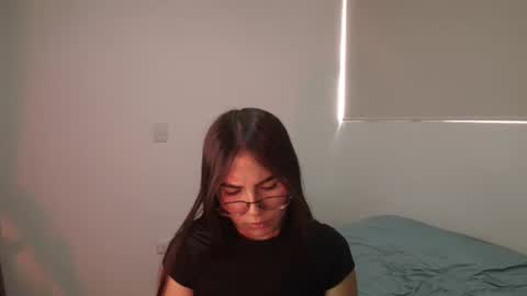 abby 3 online show from April 1, 6:16 pm