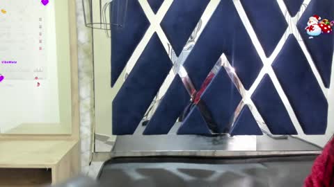 Snapshot of _alaia_collway_ chatting on December 24, 12:00 pm Alaia online show from December 24, 12:00 pm
