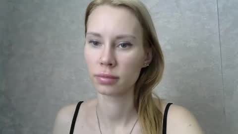 _alex1819 online show from March 6, 8:20 am