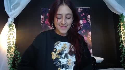 Snapshot of _alhanna chatting on December 21, 6:33 pm Alhanna online show from December 21, 6:33 pm