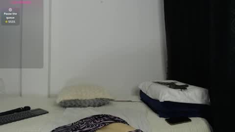 _alice_horny_ online show from June 3, 1:50 am