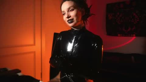 Alice Morrison Mistress Datura online show from June 17, 5:36 pm