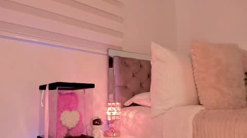 Karo online show from April 20, 7:06 pm