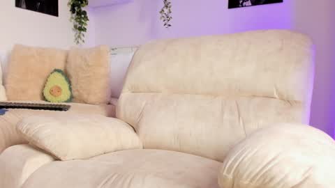 Snapshot of _alissonrose chatting on December 27, 4:11 pm Karo online show from December 27, 4:11 pm