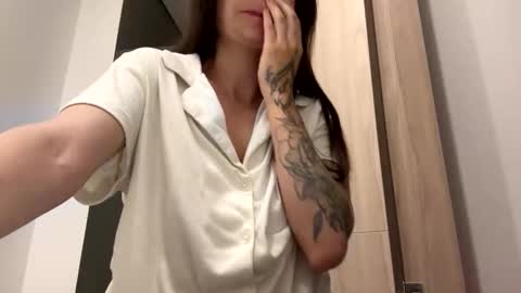 _alyson online show from May 15, 11:46 am
