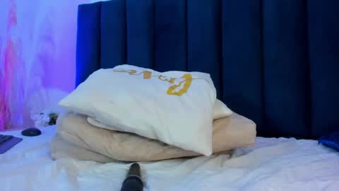 Anette online show from May 4, 10:02 pm