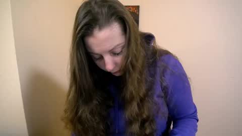 Snapshot of _annabelle_lee chatting on February 4, 7:07 am Anna online show from February 4, 7:07 am