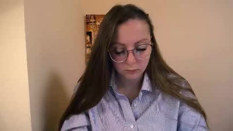 Snapshot of _annabelle_lee chatting on September 25, 7:18 am Anna online show from September 25, 7:18 am