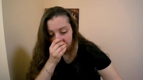 Snapshot of _annabelle_lee chatting on January 24, 7:41 am Anna online show from January 24, 7:41 am