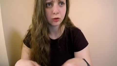 Snapshot of _annabelle_lee chatting on January 22, 7:46 am Anna online show from January 22, 7:46 am