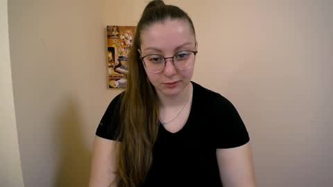 Snapshot of _annabelle_lee chatting on January 28, 7:43 am Anna online show from January 28, 7:43 am