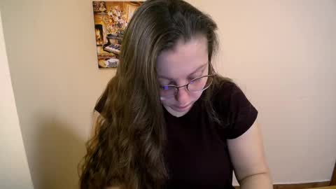 Snapshot of _annabelle_lee chatting on February 17, 8:19 am Anna online show from February 17, 8:19 am