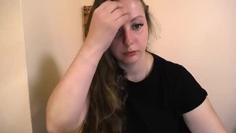 Snapshot of _annabelle_lee chatting on September 18, 6:45 am Anna online show from September 18, 6:45 am