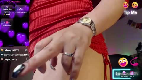 Anne online show from October 29, 8:44 pm