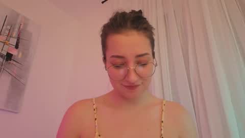 Anna online show from December 16, 10:15 pm