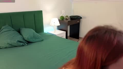Snapshot of _ashley_collin_ chatting on February 3, 1:51 pm Sofia online show from February 3, 1:51 pm
