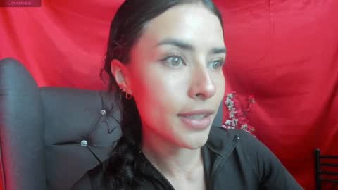 Aurora online show from January 18, 1:40 pm