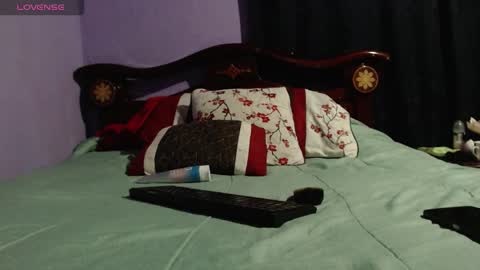 _boombom__ online show from November 3, 11:09 pm