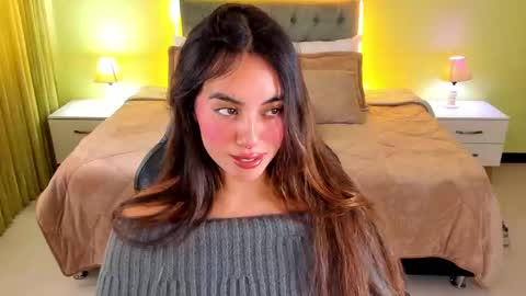 Charlote online show from September 16, 8:17 pm