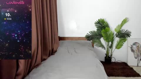 _chelle69_ online show from February 28, 9:04 am