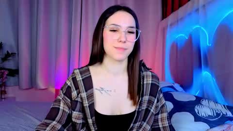 Cindy . online show from February 3, 6:40 am