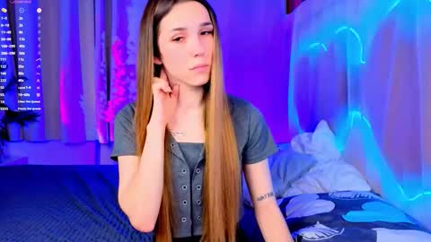 Snapshot of _cindy_lou_ chatting on October 5, 9:09 pm Cindy . online show from October 5, 9:09 pm