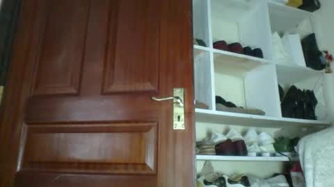 clara online show from March 27, 8:26 am