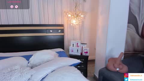 Snapshot of _dahiana_1 chatting on February 8, 9:36 pm Dahiana Lincoln online show from February 8, 9:36 pm