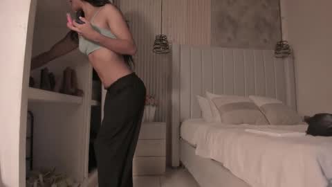 Dakota online show from October 23, 6:36 pm