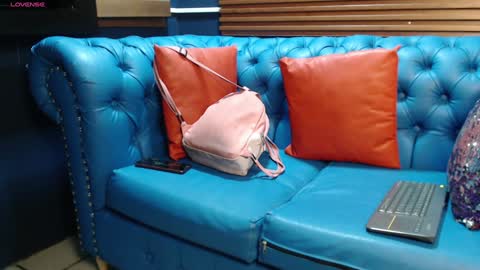 Eimy online show from January 24, 11:26 am