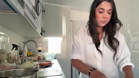  elena barra online show from October 1, 4:12 pm