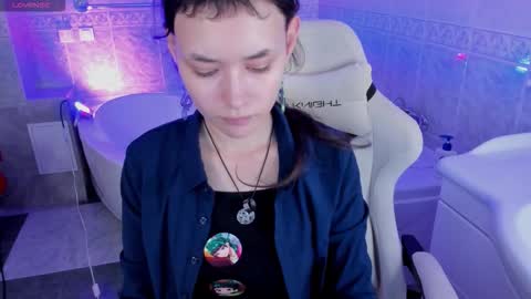 _emily__strike_ online show from September 17, 10:13 am