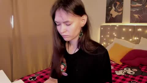 _emily__strike_ online show from May 14, 2:28 am