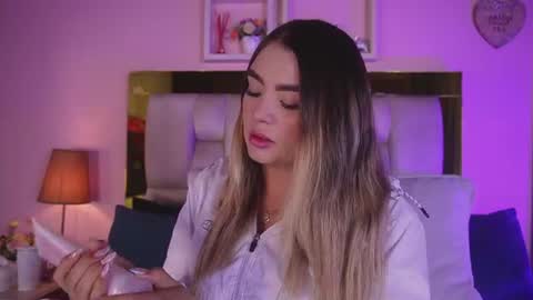 Isabella online show from June 16, 12:17 pm