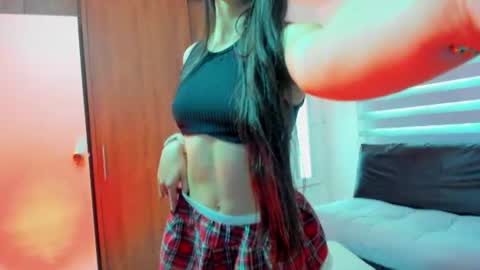 emma morryson online show from July 9, 9:39 pm