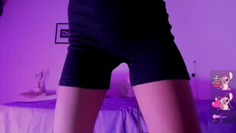 Val Wats online show from July 6, 3:45 am