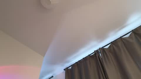 Eva online show from April 25, 1:41 pm