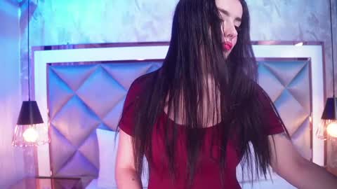 _giggy online show from April 22, 11:40 am