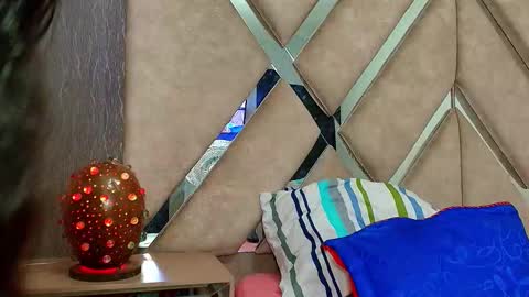 _hannahst online show from February 3, 2:53 am