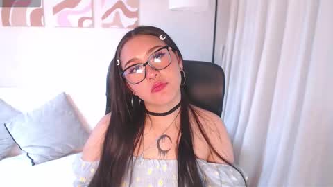 Bee. online show from February 19, 6:18 pm