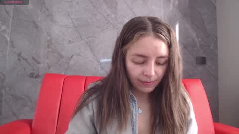 Isa online show from October 2, 3:50 pm